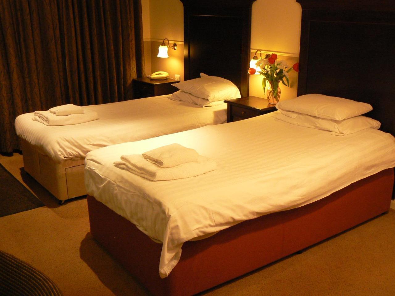 The Bell Hotel Clare Phòng bức ảnh