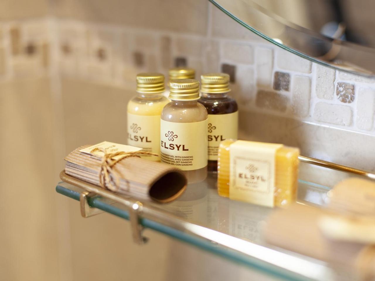 The Bell Hotel Clare Ngoại thất bức ảnh